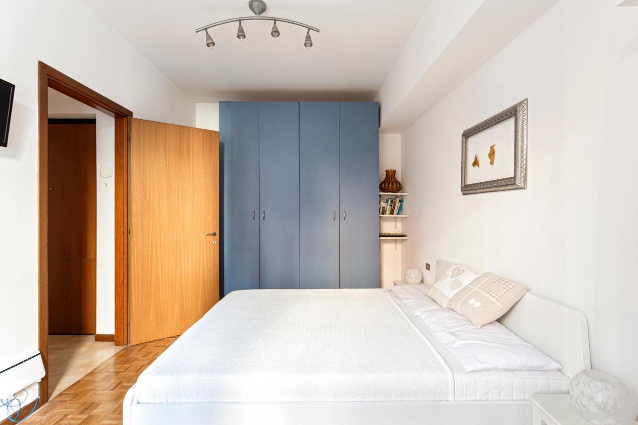 Comfy Apartment In Corso Como Milan Bagian luar foto