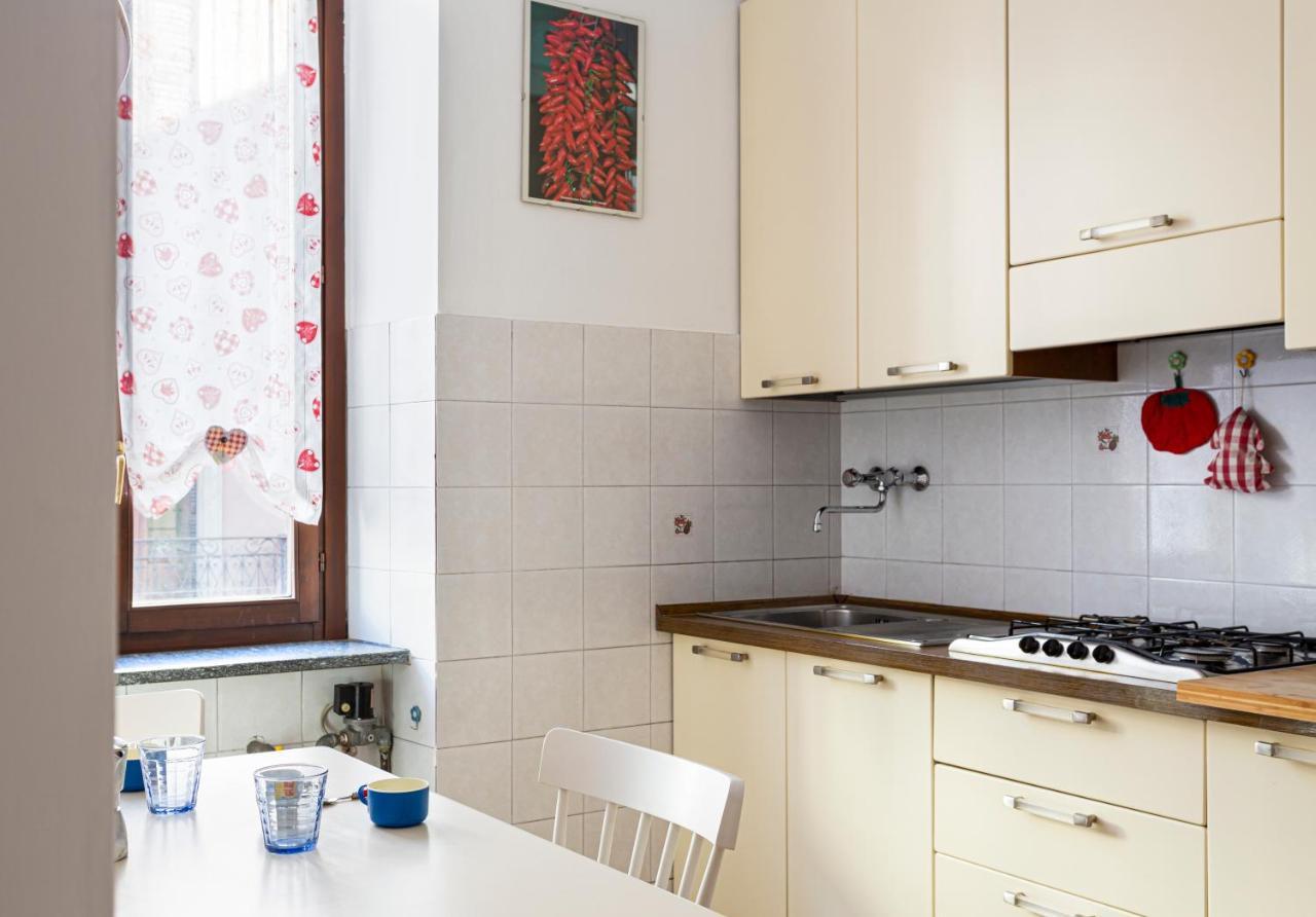 Comfy Apartment In Corso Como Milan Bagian luar foto